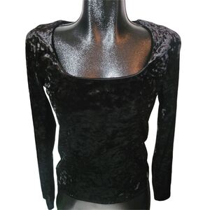 Reitman's Black Velvet Long-Sleeve Scoop Neck Top NWT Size M